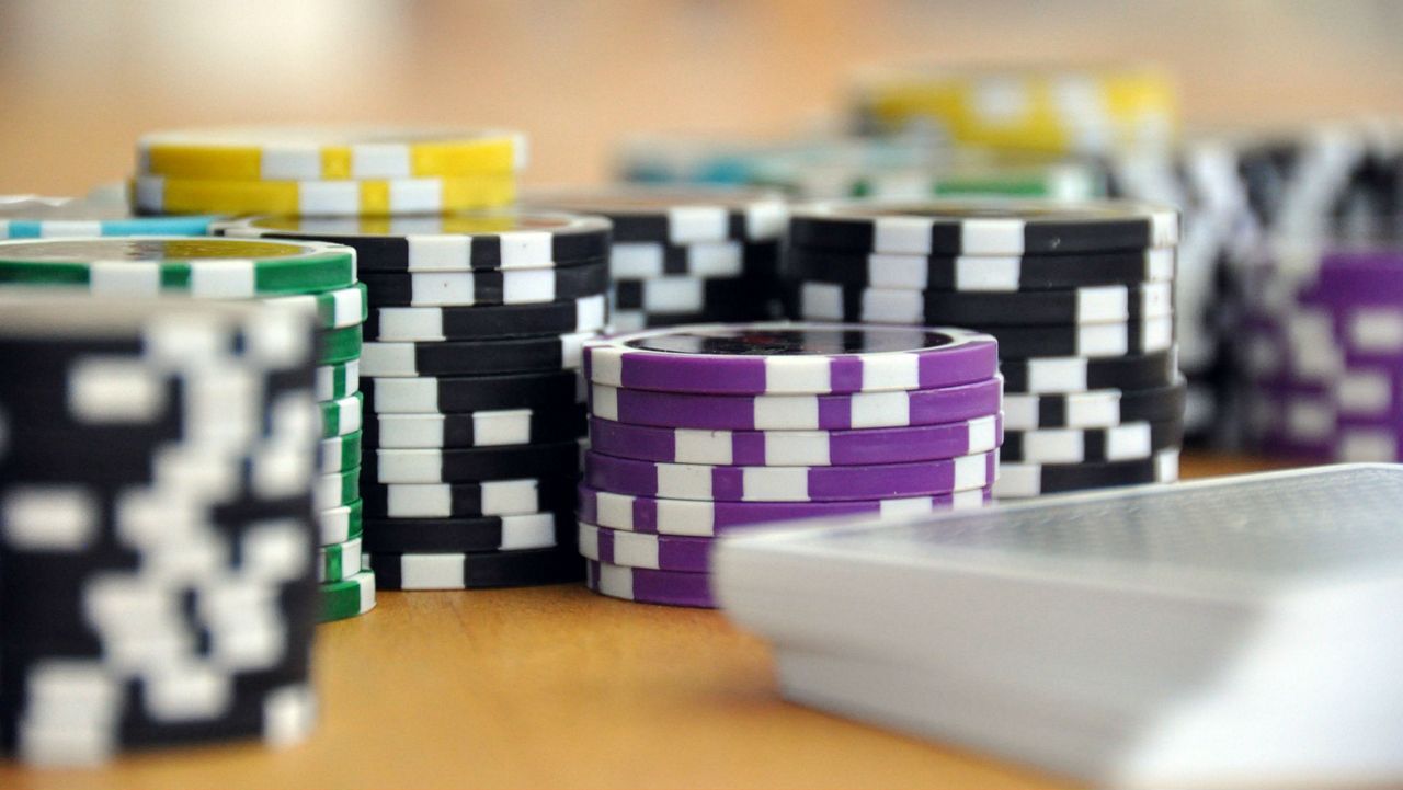 Dealer Poker Kembali Bekerja, Menjalankan Game Bersih