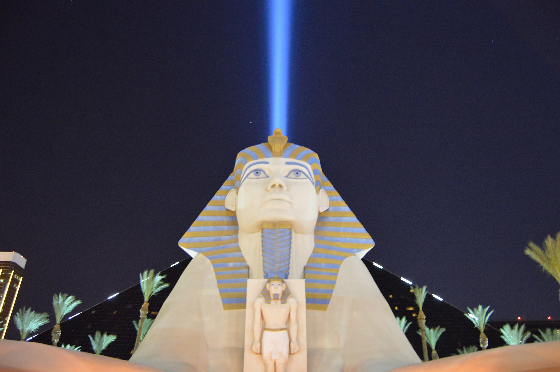MGM ke Reopen Luxor, ARIA, Mandalay Bay Dalam Tiga Minggu
