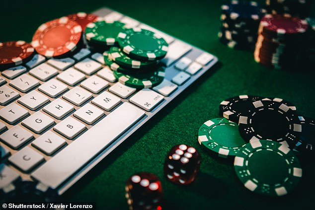 Hiburan Lockdown: 888 mengatakan itu menguntungkan dari pergeseran struktural menuju layanan online, dengan lebih banyak pemain poker bergabung dengan situsnya