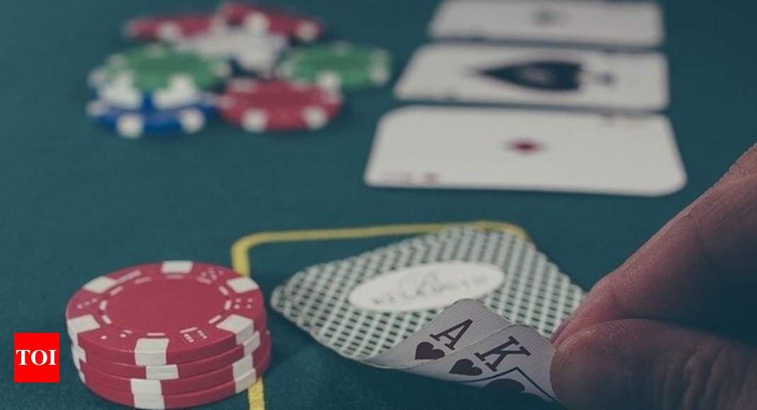 Advt: 5 alasan mengapa semua orang terhubung ke poker online! Sudahkah Anda bergabung dengan pesta?
