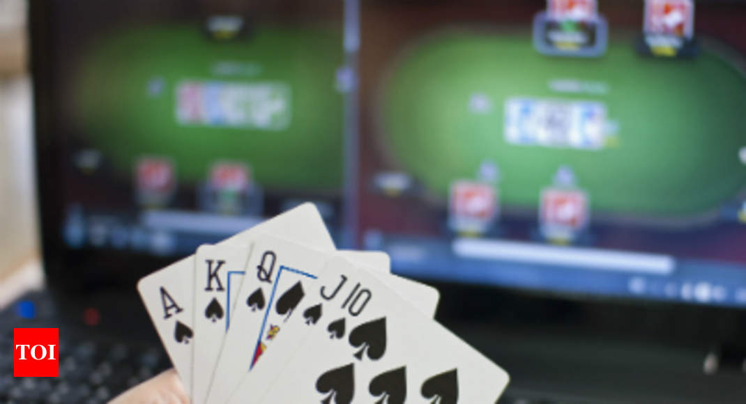 Advt: Inilah cara Anda bisa mengalahkan kebosanan: Pesta poker di rumah bersama teman dan sensasi poker langsung
