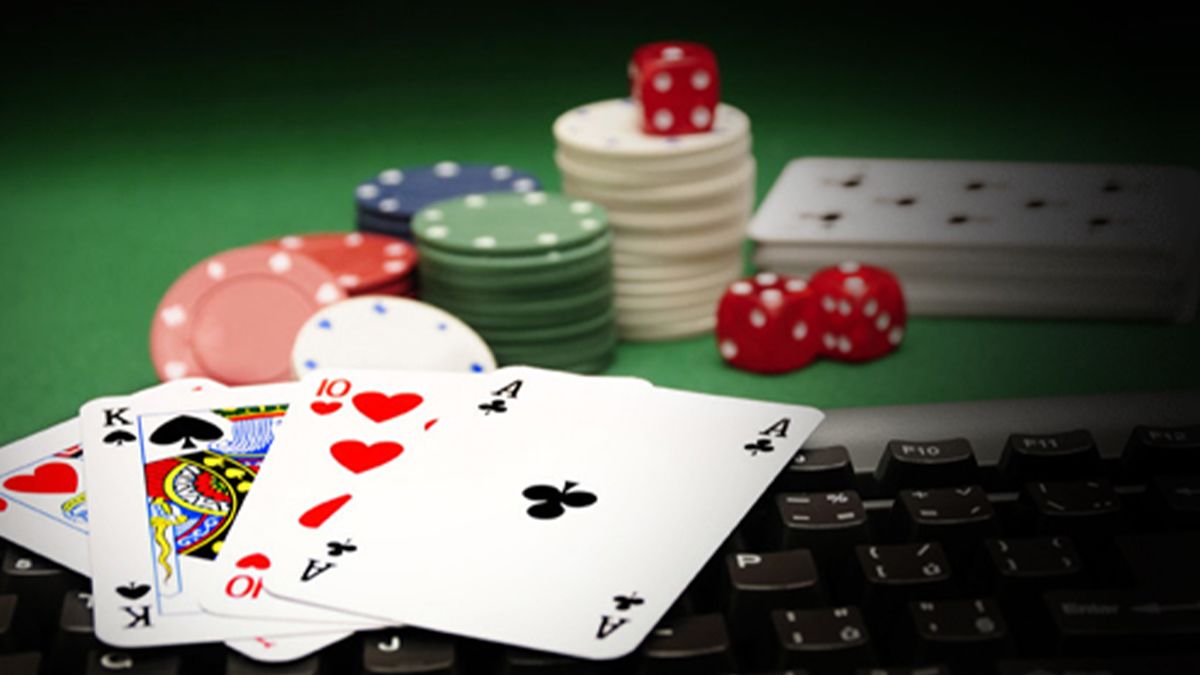 Ivonne-Montealegre-discusses-how-live-poker-is-embracing-the-online-space-ft