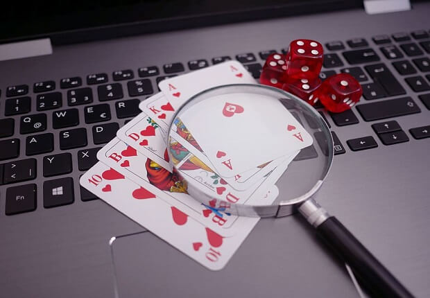 Gelembung Semburan Boom Poker Online
