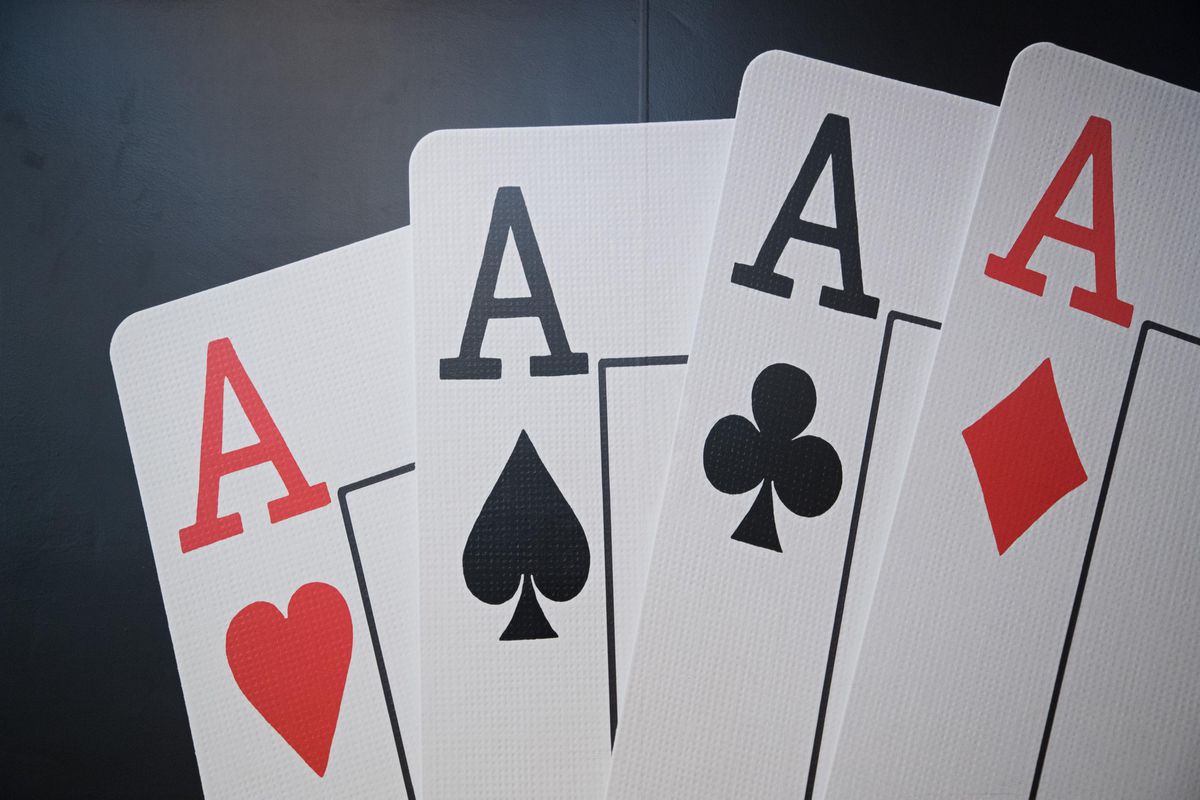 Bagaimana Poker Membuat Anda Seorang Investor Yang Lebih Baik