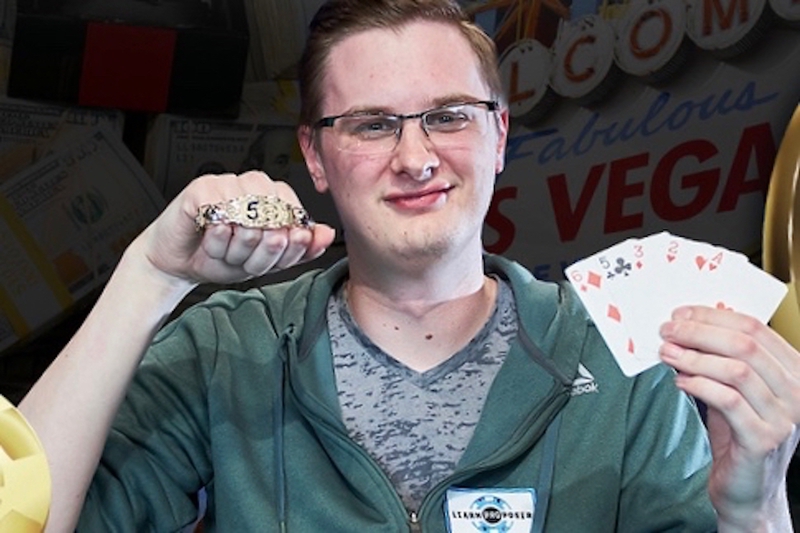 Kevin 'TheRealKG' Gerhart Menangkan Gelang Emas Poker Seri Dunia Kedua