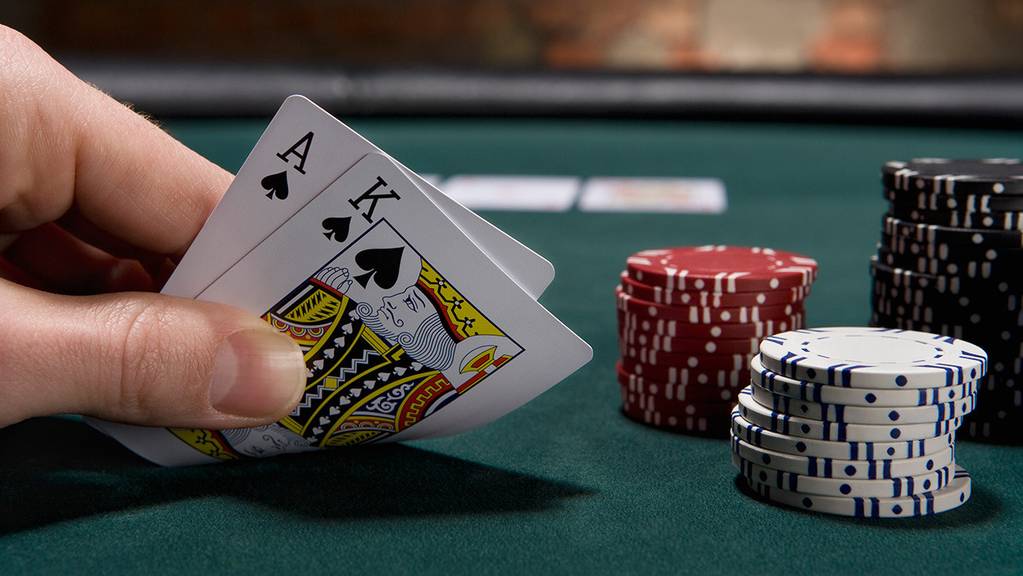 Maria Konnikova mengungkapkan apa yang diajarkan poker kepadanya tentang pengambilan keputusan dalam kehidupan sehari-hari