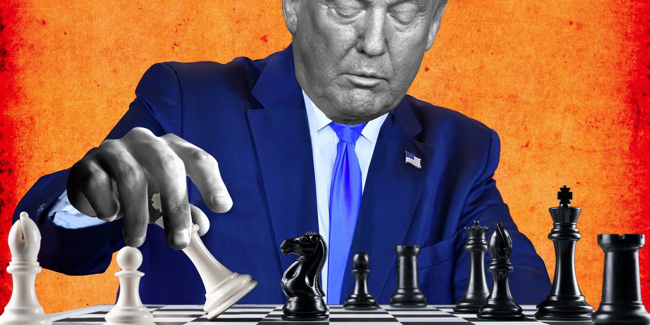 Akankah Trump mundur? Seorang master catur, pemain poker pro, pelatih tinju, dan juara Monopoli dalam seni melempar handuk