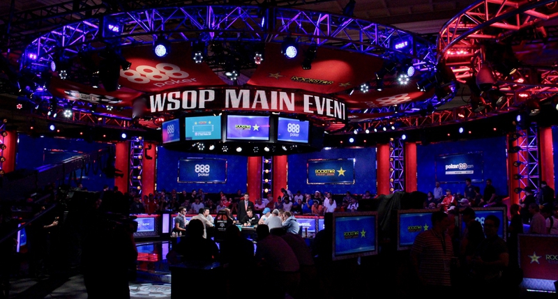 Seri Awal Poker Dunia 2020 $ 10.000, Penerbangan Awal Pertama Menarik 246 Entri