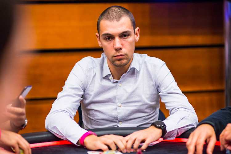 Rui 'RuiNF' Ferreira Naik Ke Peringkat Poker Online 5 Teratas