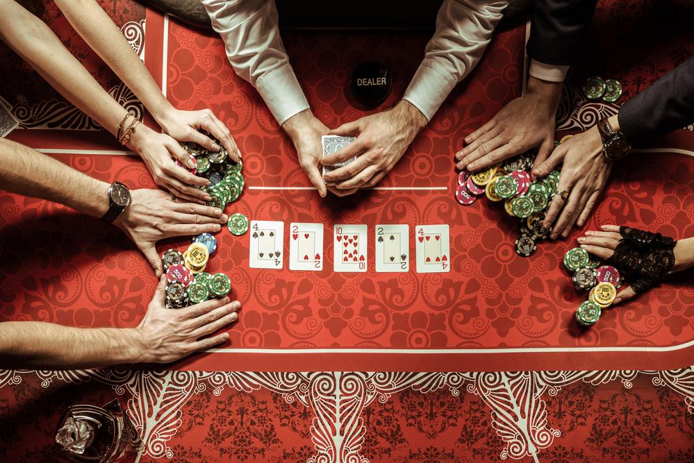 Kurangnya Dealer yang Cukup Memaksa Encore Boston Harbor untuk Menjeda Live Poker